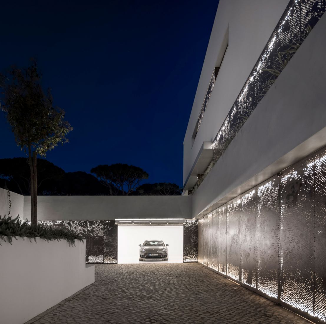 Terminar lo construido. Casa Vilamoura RBR por João Tiago Aguiar ...