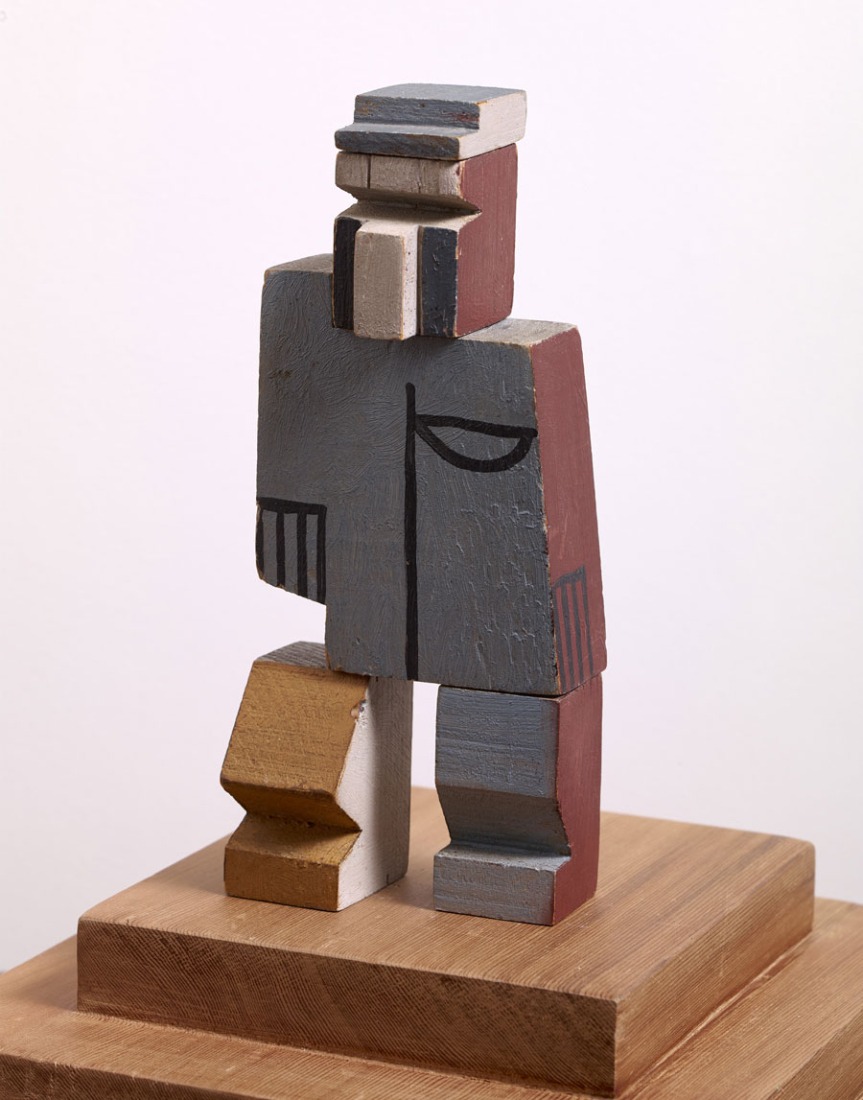 Hombre por Joaquín Torres-García. 1930. Maderos pintados (5 piezas), 20.5 x 8 x 3.2 cm. Guillermo de Osma, Madrid. © Sucesión Joaquín Torres-García, Montevideo 2015. Fotografía: Joaquín Cortés Noriega