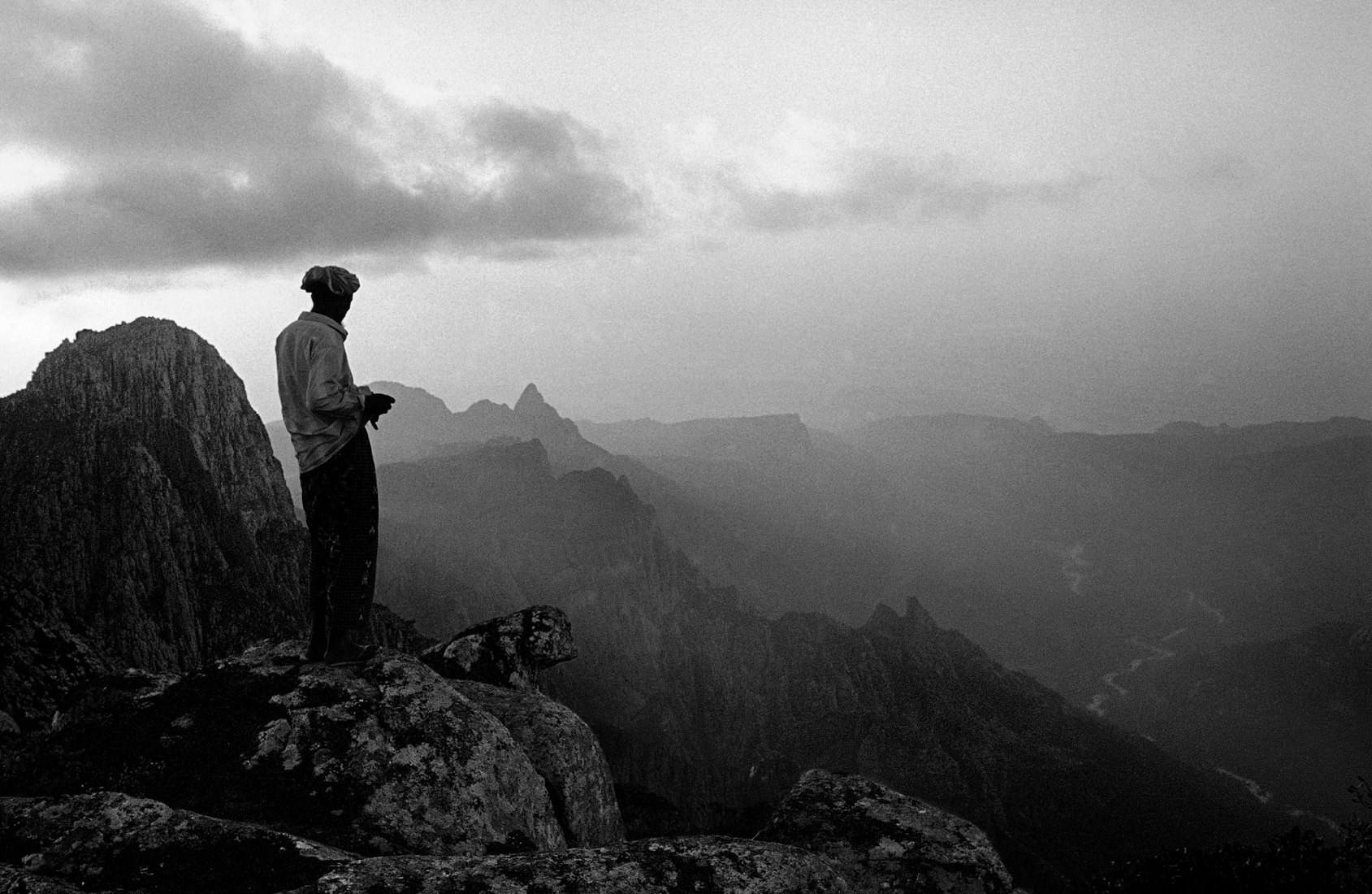 Desde los altos de al-Haggar, 2007, por Jordi Esteva. Imagen cortesía Fundación Foto Colectania