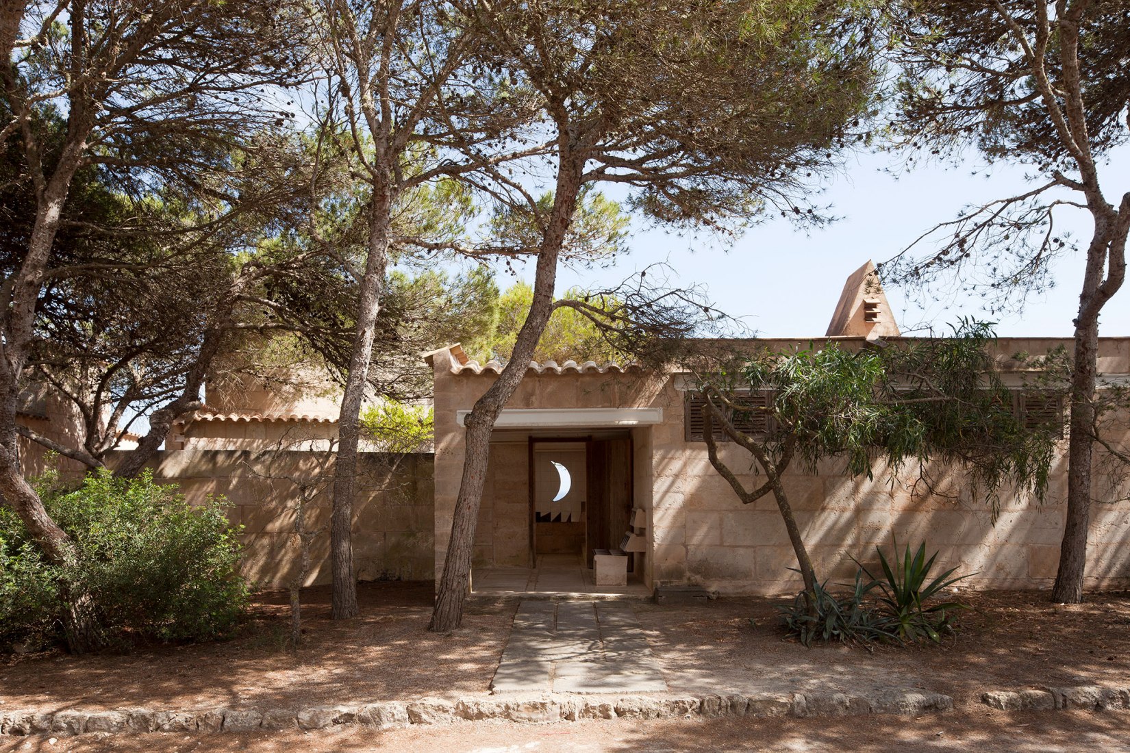 Casa Can Lis de Jørn Utzon. Fotografía por Torben Eskerod, cortesía de The Utzon Foundation