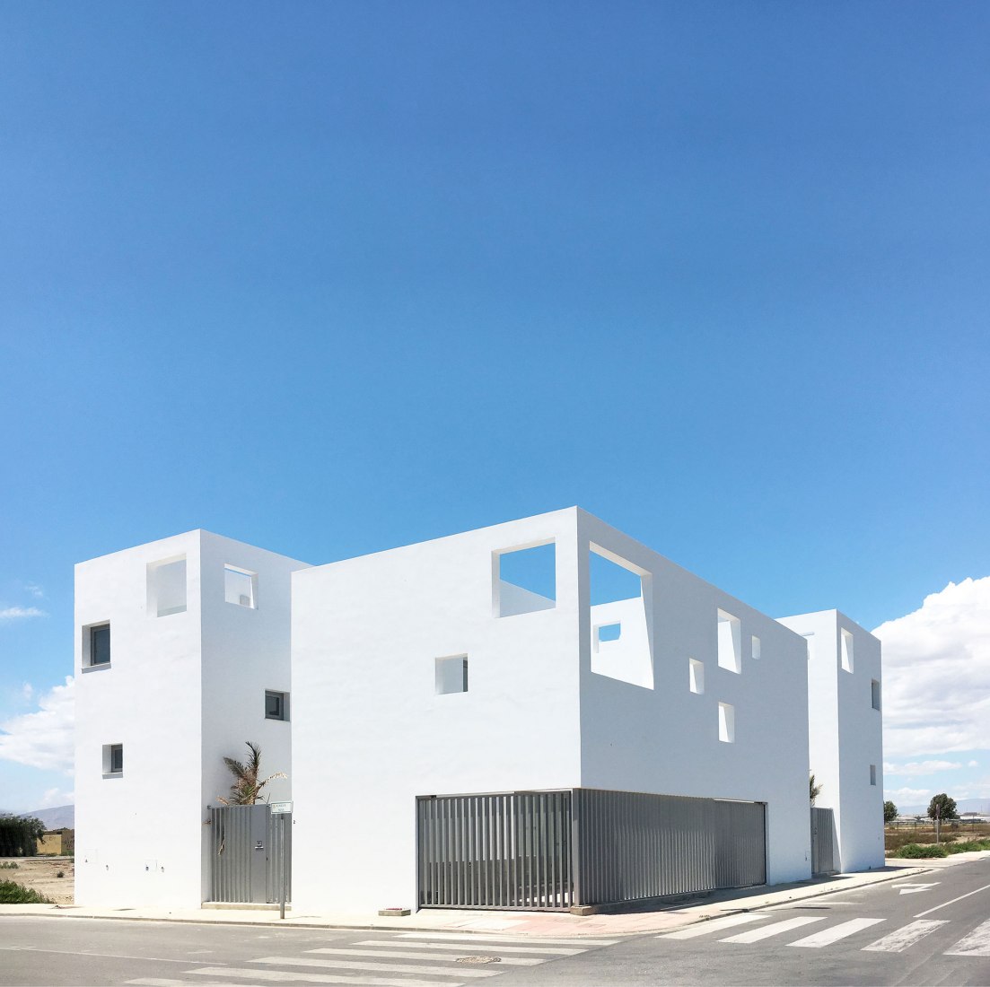 Casas Costacabana por Jose Moreno Ferre, Javier Peña Alcalde. Fotografía cortesía de med.arquitectos.