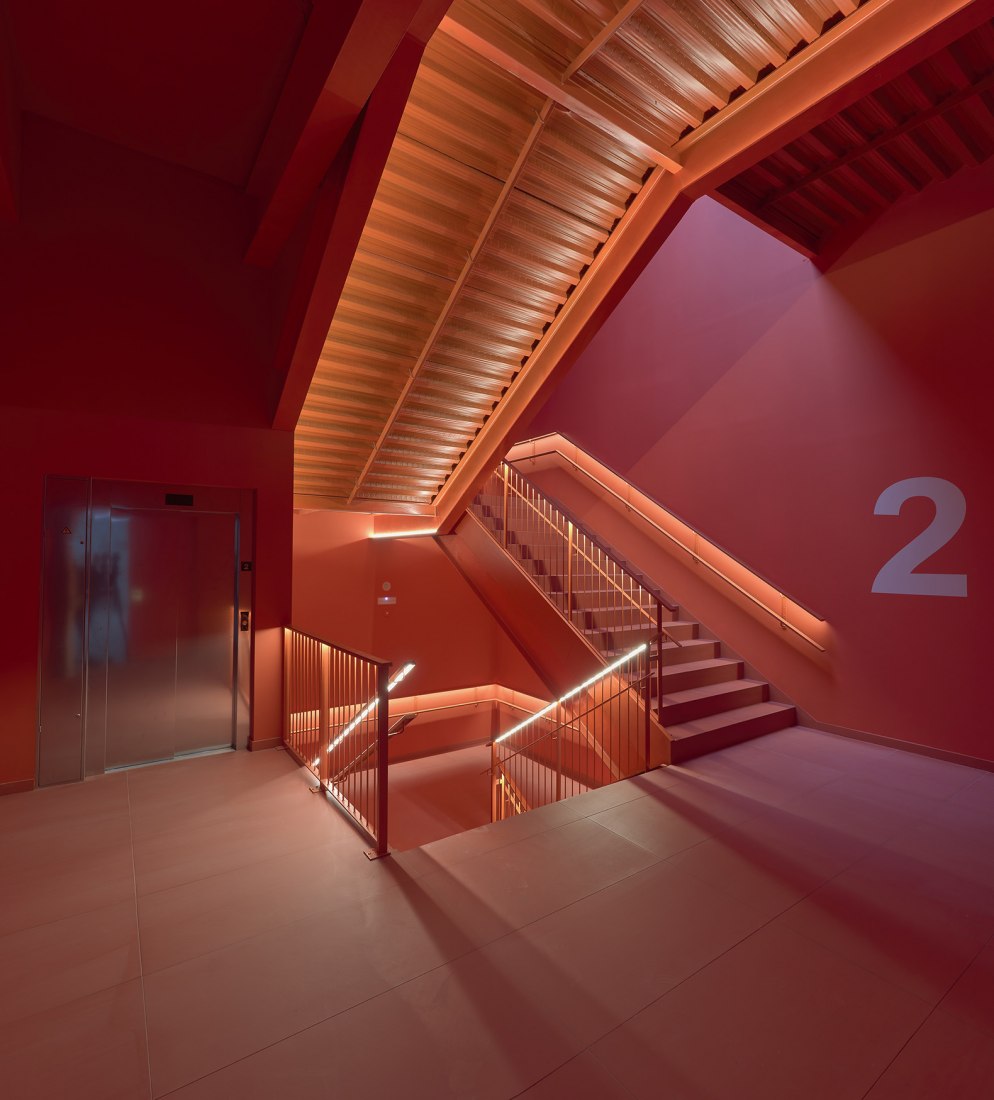 Restauración del edificio Kulturola por Jovino Martínez Sierra. Fotografía por Marcos Morilla