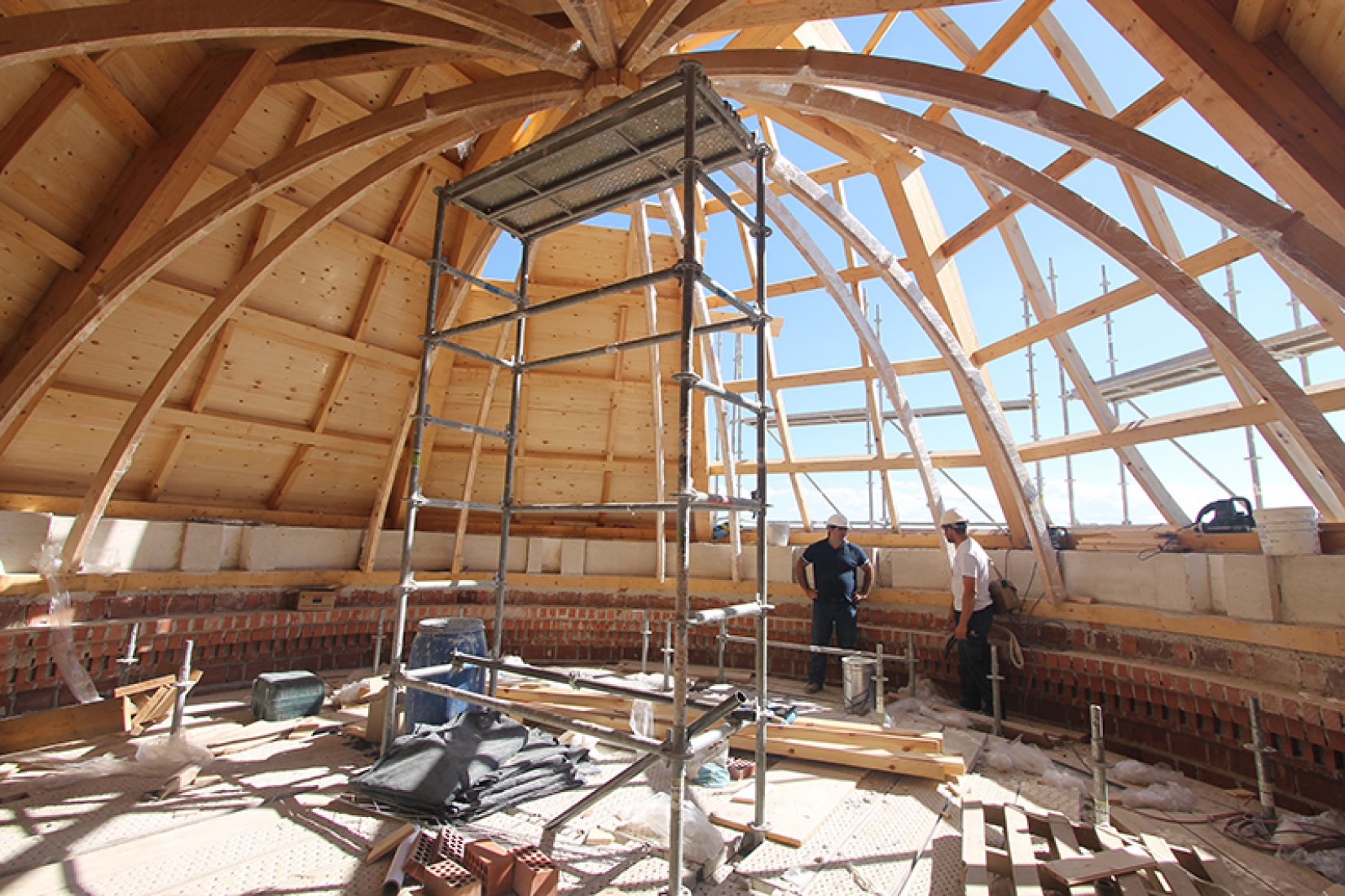 Reconstruction of the Church of Santiago, Lorca, Murcia, by Juan de Dios de la Hoz. Image courtesy of Rafael Manzano Award