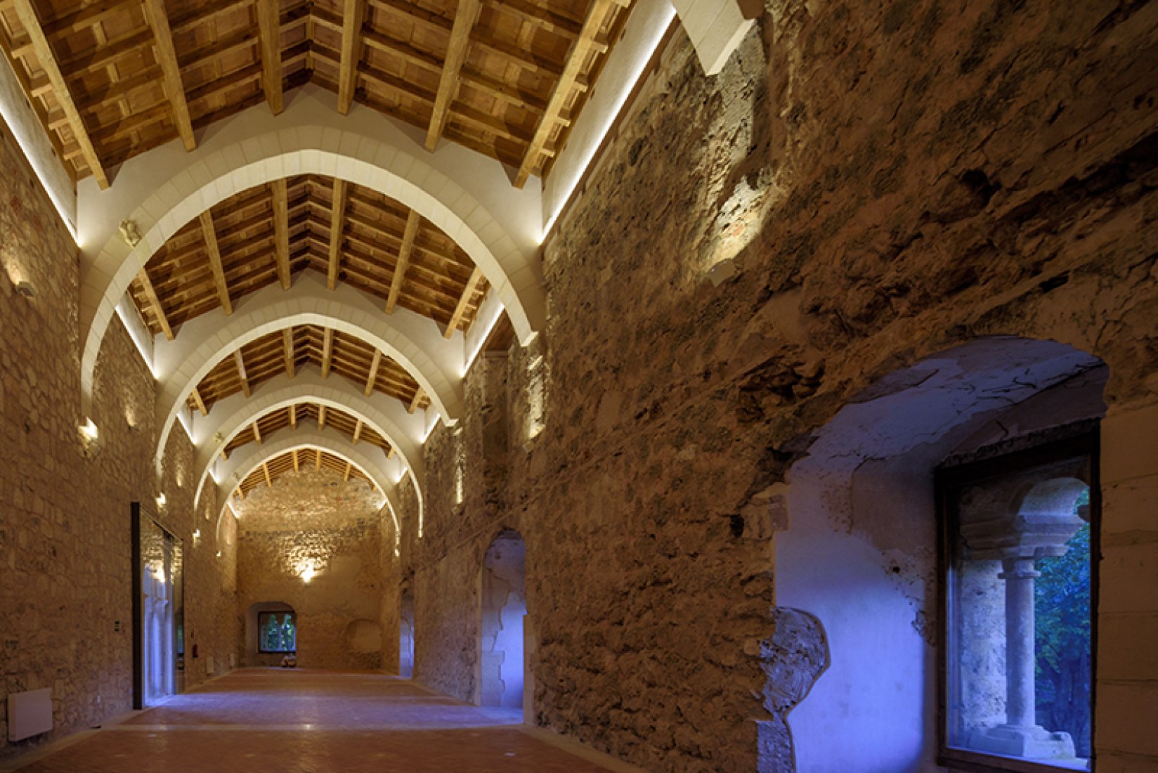 Reconstruction of the Noble Hall of Brihuega Castle, Guadalajara, by Juan de Dios de la Hoz. Image courtesy of Rafael Manzano Award