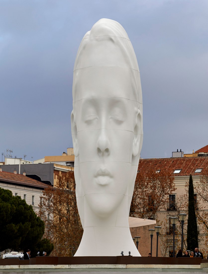 Julia, de Jaume Plensa, Madrid, 2018. Fotografía por Joaquín Cortés. Imagen cortesía de Fundación María Cristina Masaveu, 2018.