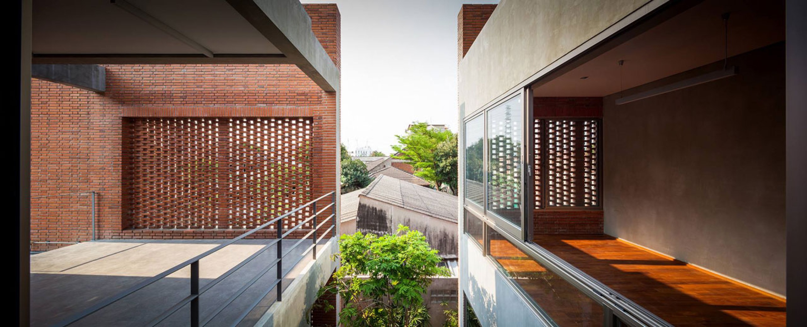 Ngamwongwan House by Jun Sekino Architect and Design | METALOCUS