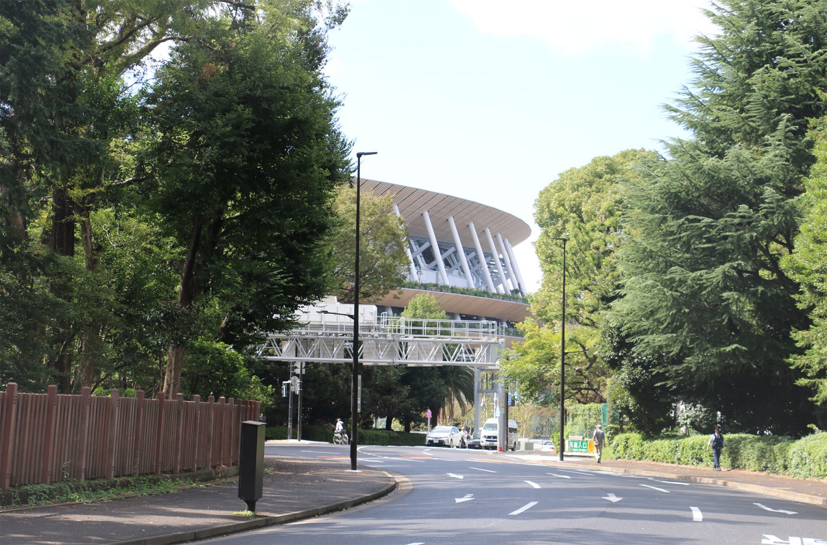 Tokyo National Stadium by Kengo Kuma. Photograph by Jose Juan Barba.