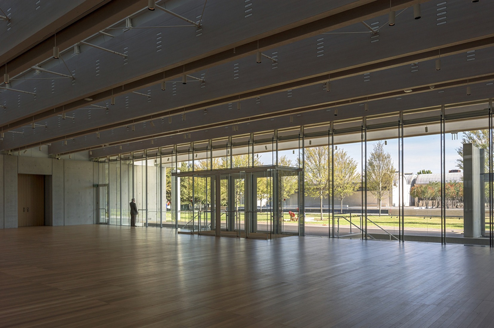 Vista interior. Pabellón de Renzo Piano en el Museo de Arte Kimbell. Fotografía © Robert Polidori.