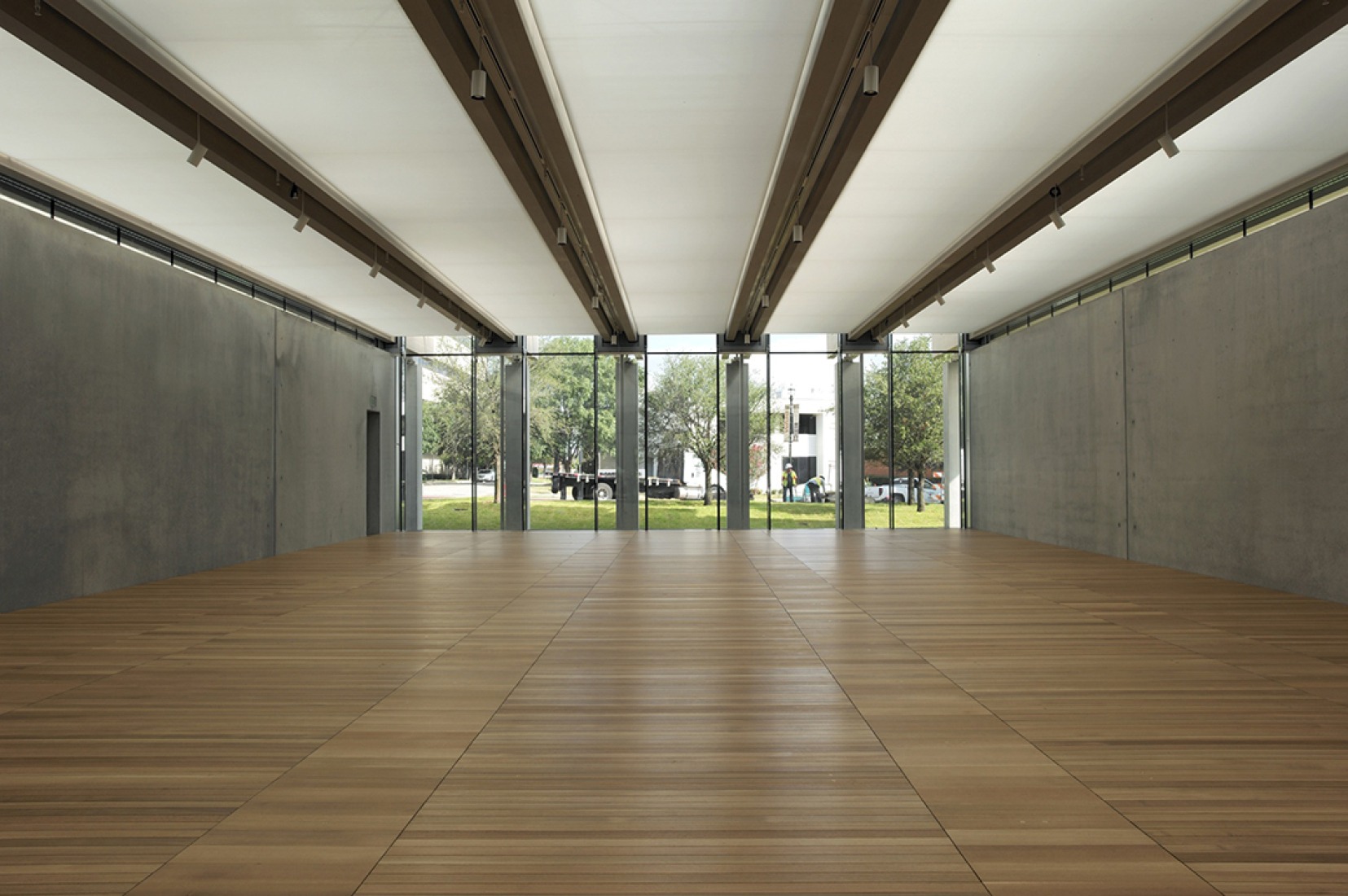 Vista interior. Pabellón de Renzo Piano en el Museo de Arte Kimbell. Fotografía © Robert Polidori.