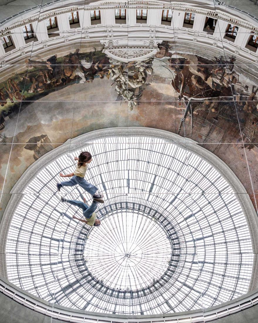 To Breathe Constellation, by Kimsooja, 2024. Photograph courtesy of Pinault Collection