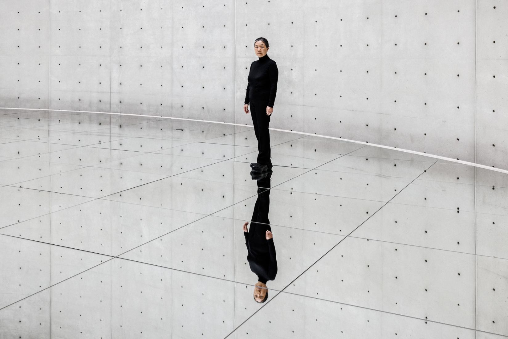 To Breathe Constellation, by Kimsooja, 2024. Photograph courtesy of Pinault Collection