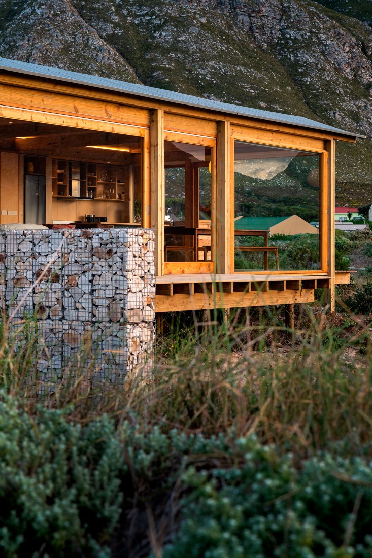 Dune House by KLG Architects. Photograph by Paris Brummer.