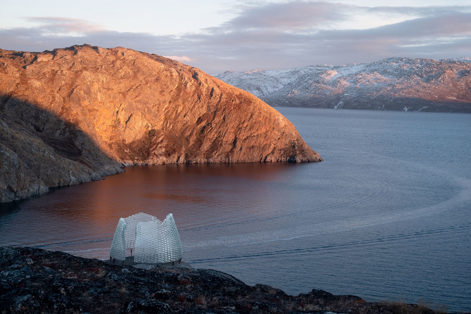 Qaammat pavilion by Konstantin Arkitekter. Photogrpah by Julien Lanoo