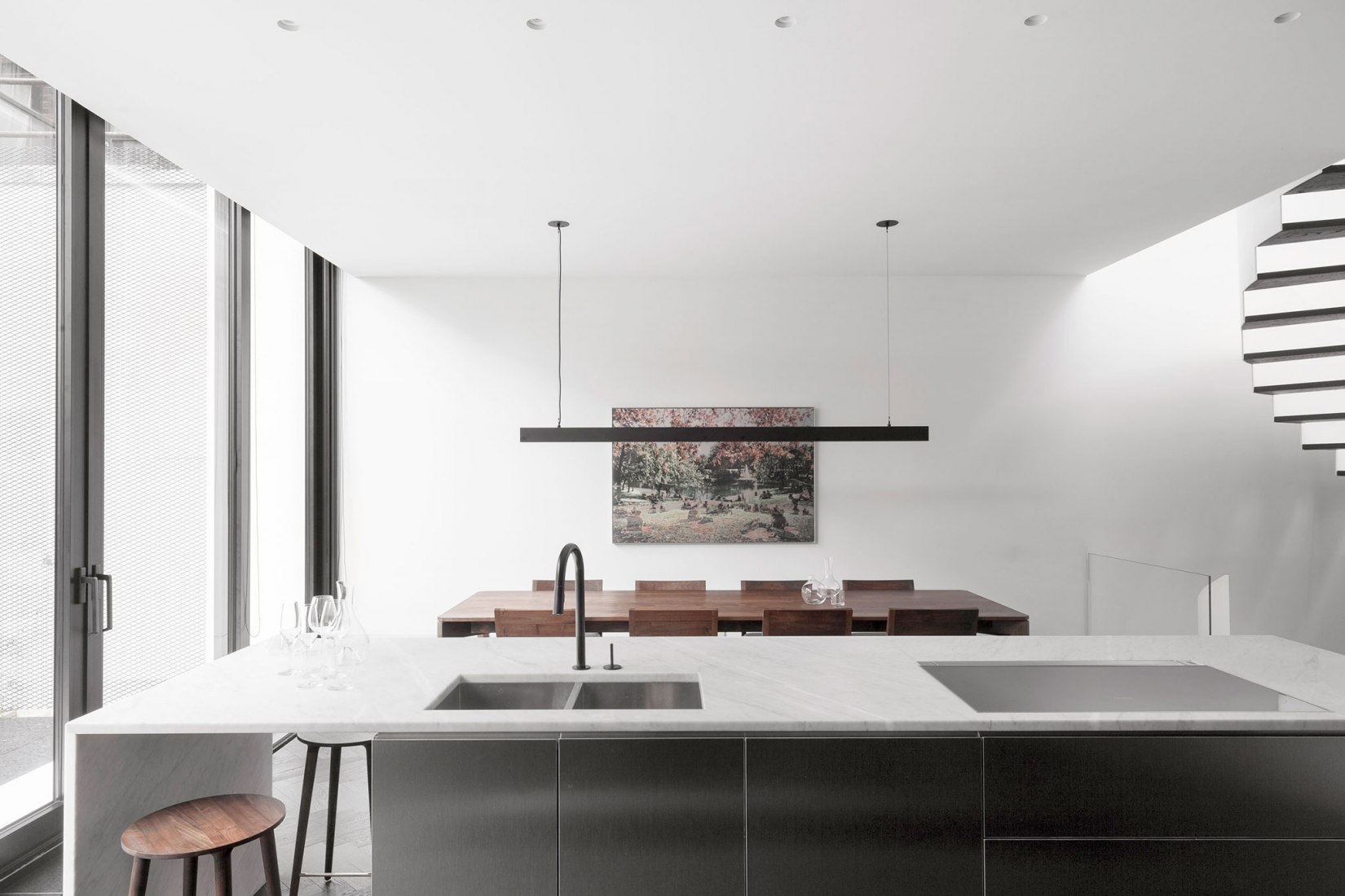 Cocina. Maison du Parc por La Shed Architecture. Fotografía por Maxime Brouillet