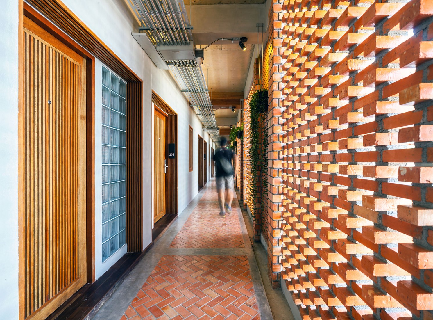 LaeKhon NonBai by Junsekino Architect and Design. Photograph by Spaceshift Studio.