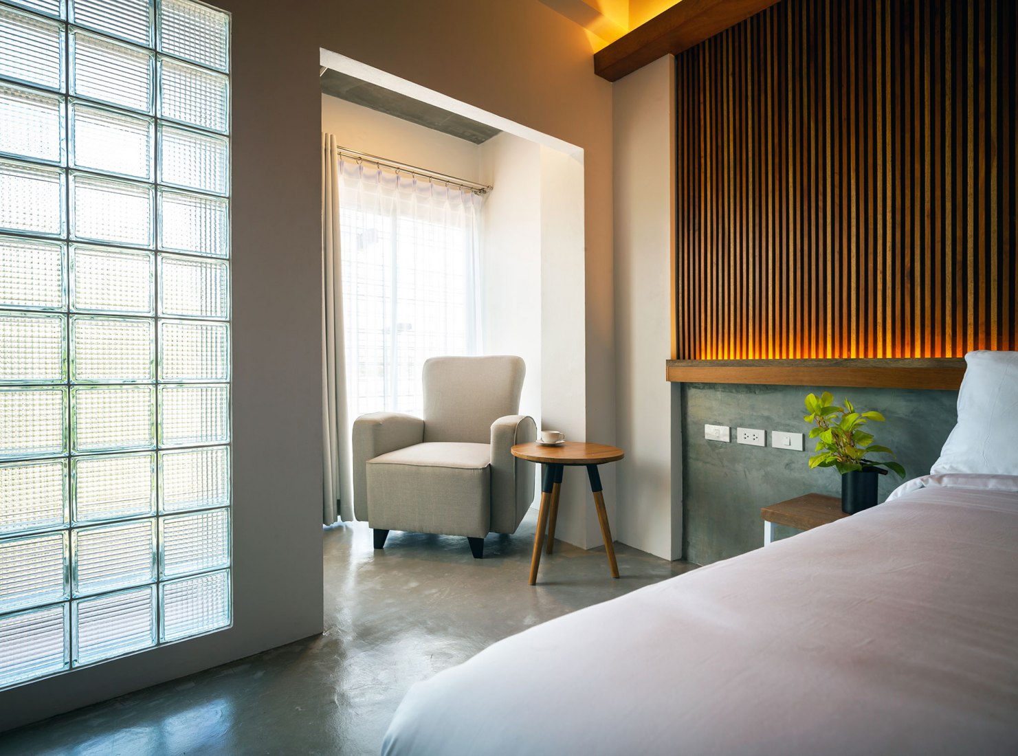 LaeKhon NonBai by Junsekino Architect and Design. Photograph by Spaceshift Studio.