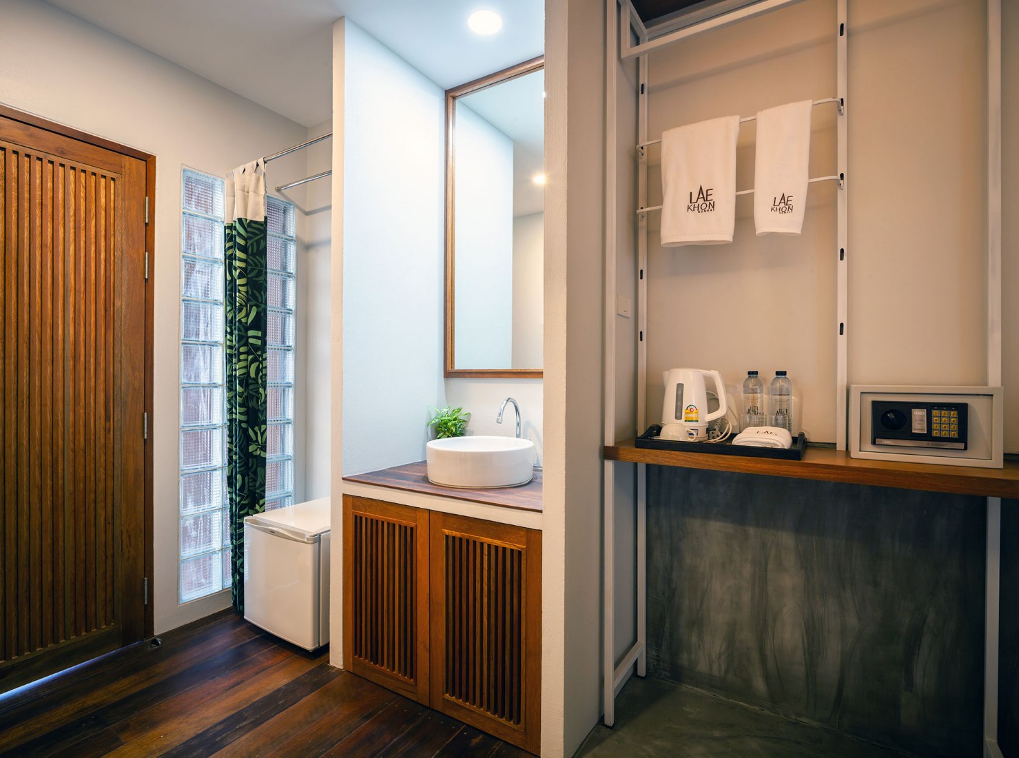 LaeKhon NonBai by Junsekino Architect and Design. Photograph by Spaceshift Studio.