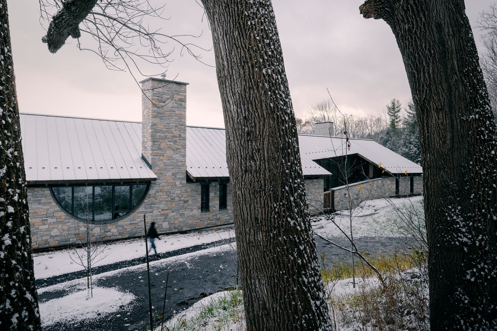 Virgin Vineyard House by LAMAS Architecture. Photograph by Félix Michaud.
