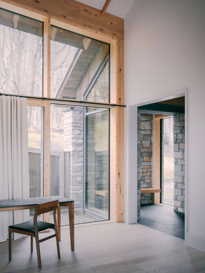 Virgin Vineyard House by LAMAS Architecture. Photograph by Félix Michaud.