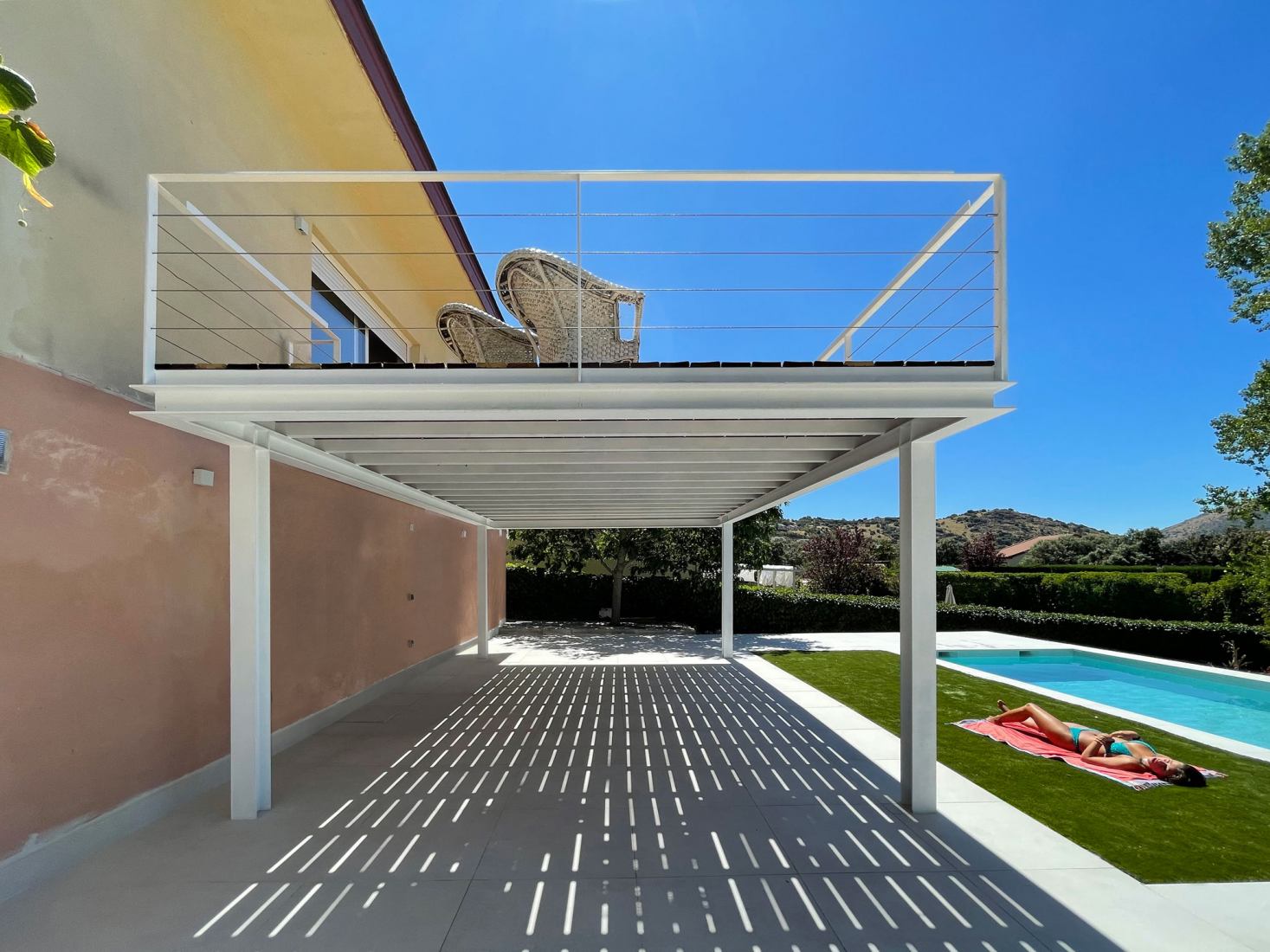 Piscina y reacondicionamiento de terraza por FAR Arquitectos. Fotografía por Francisco Arévalo