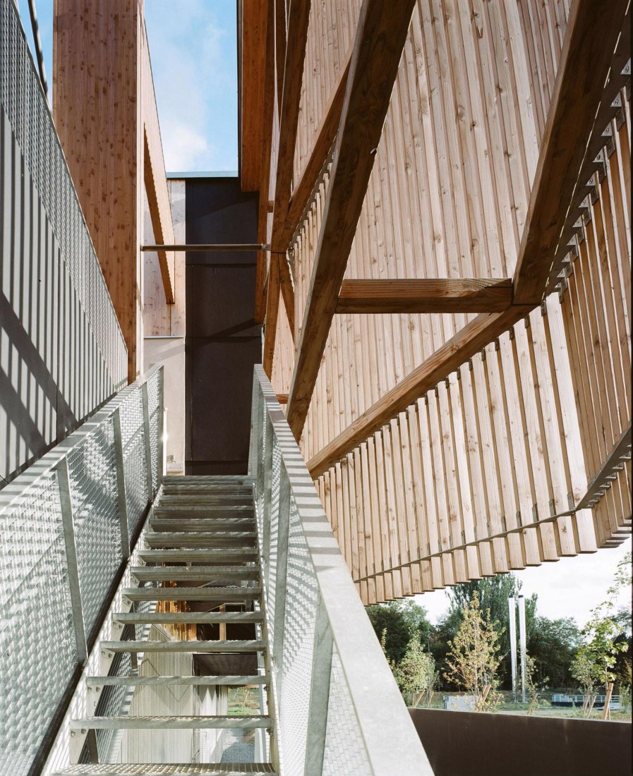 Sport Center Paris by Leclercq Associés architecture. Photograph by Cyrille Weiner, Eric Lion, Pascal Aimar