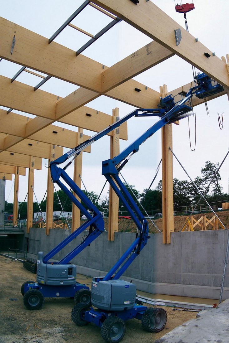 Construction site. Sport Center Paris by Leclercq Associés architecture. Photograph by Cyrille Weiner, Eric Lion, Pascal Aimar