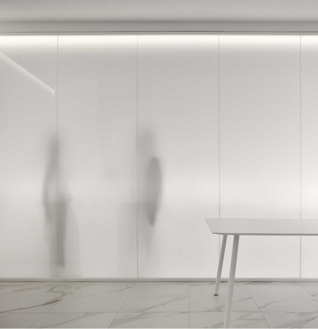 Cózar clinic by Lecoc Arquitectura and Andrés J. Cózar Lizandra. Photograph by Mariela Apollonio