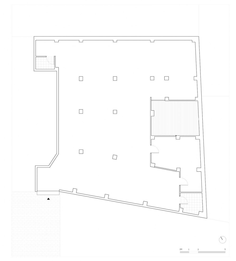 Previous state plan. Cózar clinic by Lecoc Arquitectura and Andrés J. Cózar Lizandra