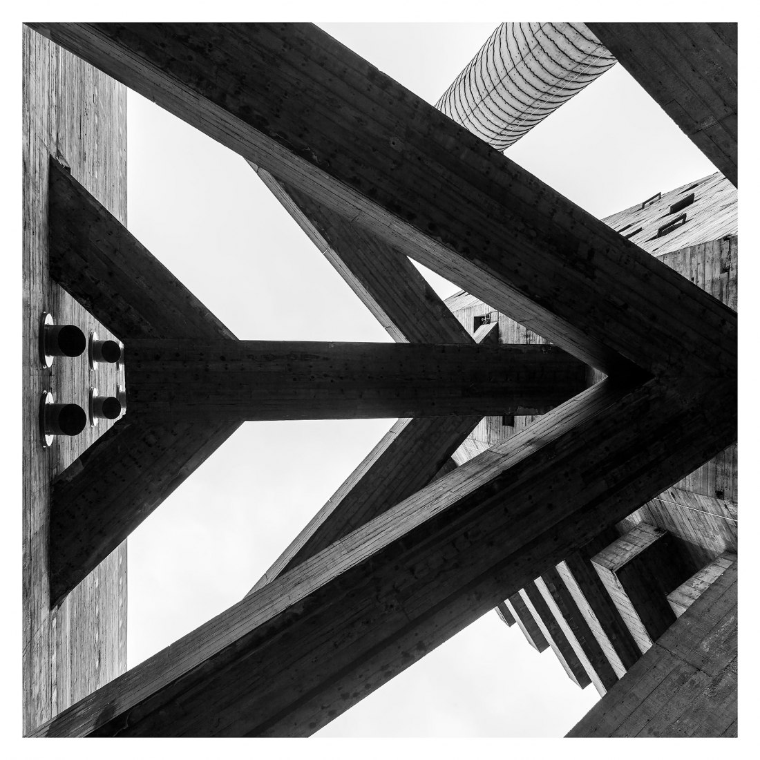 Serie “Sotaques Paulistanos da Bauhaus” (Inflexiones de la Bauhaus en São Paulo) por Leonardo Finotti