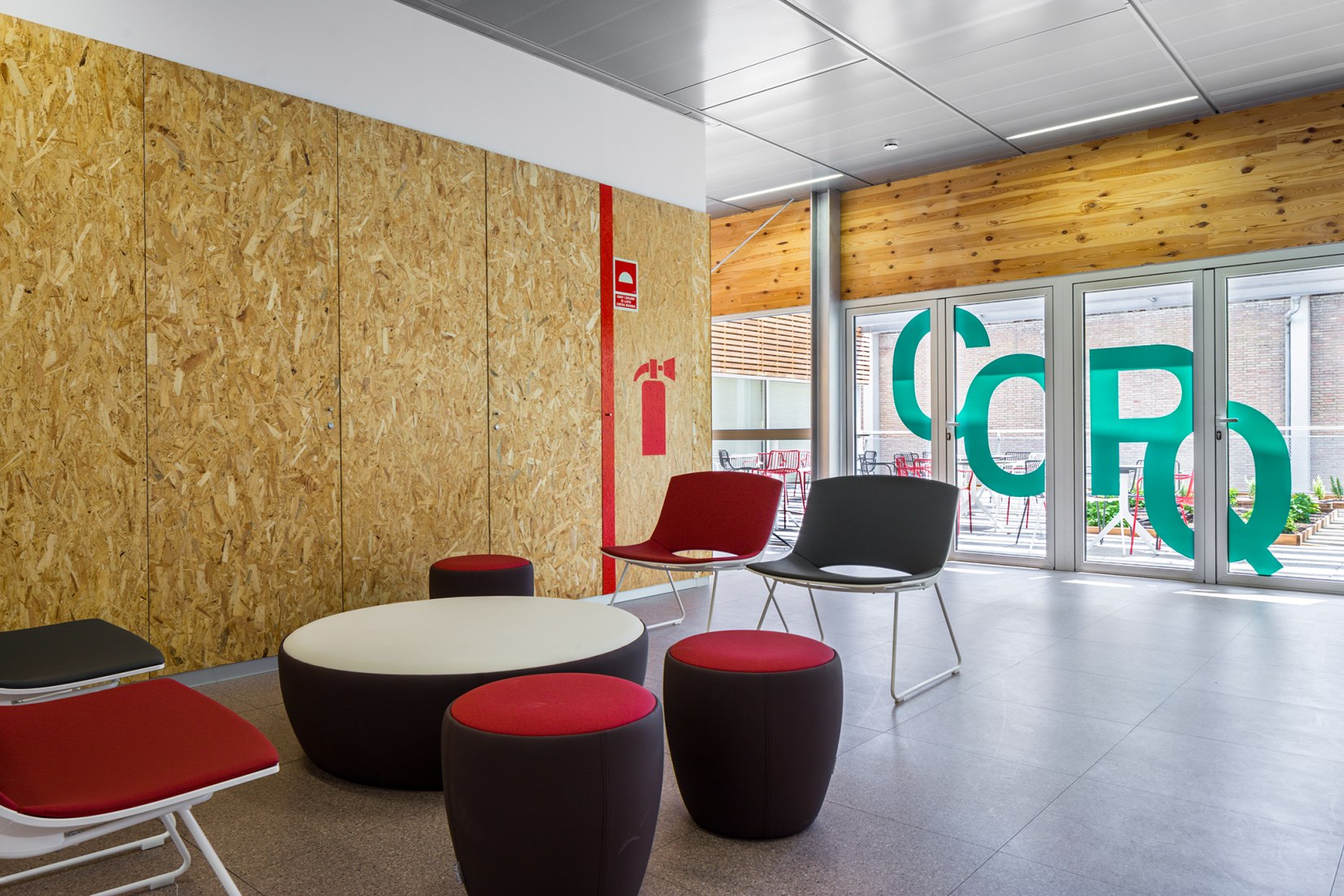 Community Center 'Les Corts' by Pich Architects. Photograph © Simón García. Image courtesy of Pich Architects.