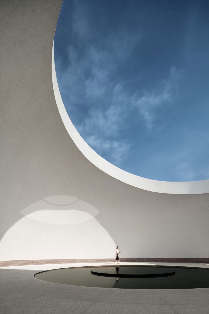 DongFengYun Hotel Mi'Le — MGallery by Luo Xu + CCD. Photograph by Wang Ting.