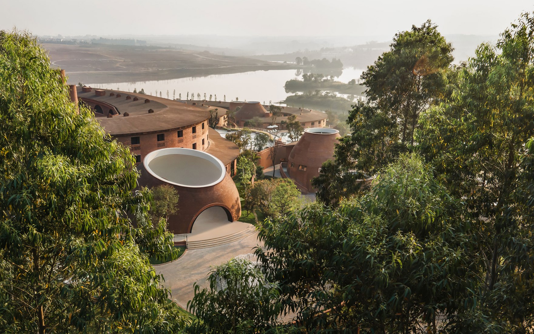 DongFengYun Hotel Mi'Le — MGallery by Luo Xu + CCD. Photograph by Wang Ting.