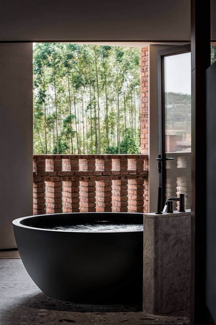 DongFengYun Hotel Mi'Le — MGallery by Luo Xu + CCD. Photograph by Wang Ting.