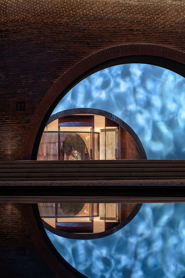 DongFengYun Hotel Mi'Le — MGallery by Luo Xu + CCD. Photograph by Wang Ting.