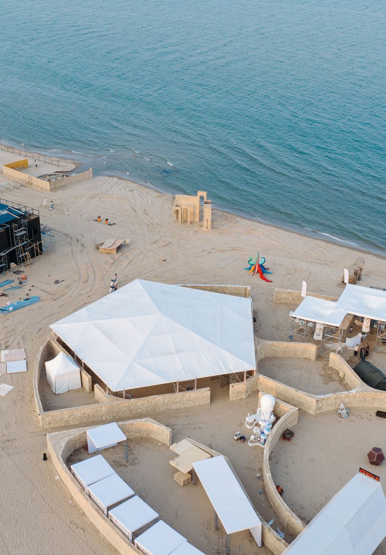 La ciudad del tiempo para el Festival de Teatro de Aranya por Ma Yansong. Imagen cortesía de Aranya Theater Festival, MAD Architects Qi Ziying.