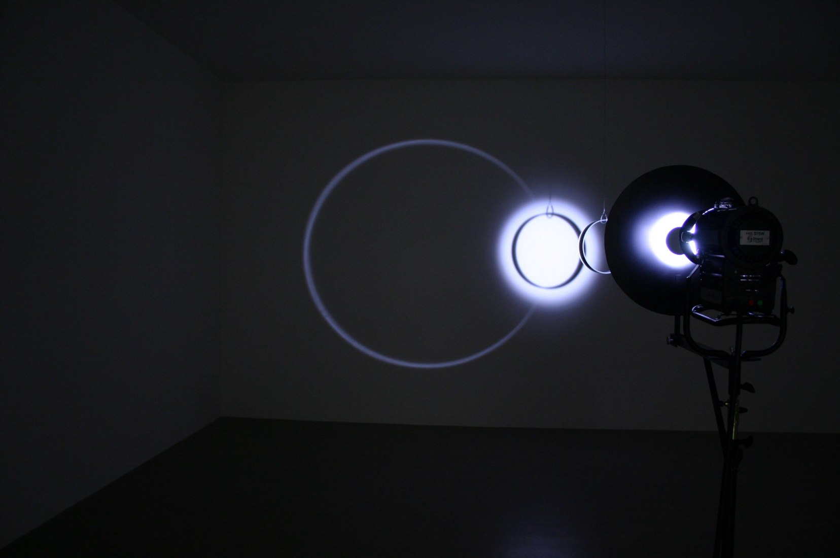 Olafur Eliasson, Your space embracer, 2004. Courtesy the artist and Tanya Bonakdar Gallery, New York