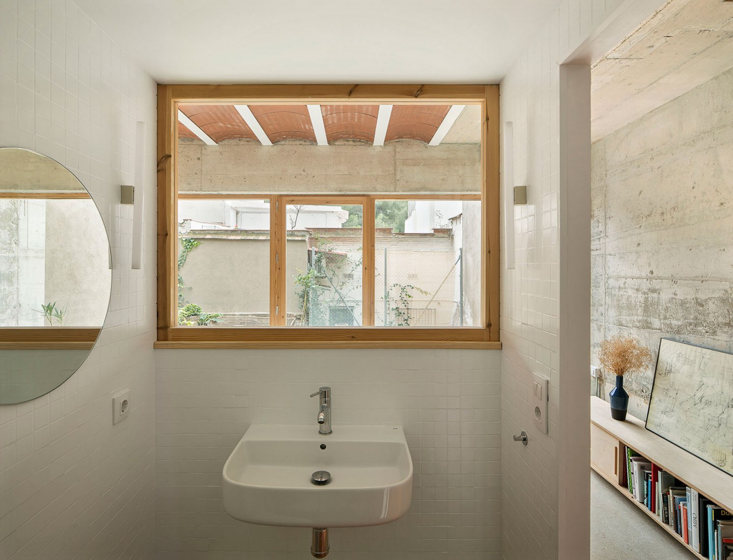 Collumpio House by MACH. Photograph by Del Rio Bani