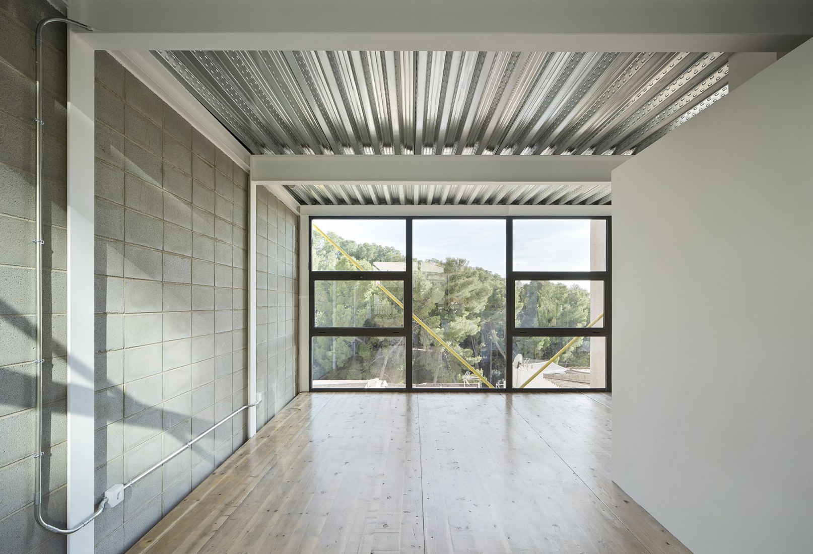 Collumpio House by MACH. Photograph by Del Rio Bani