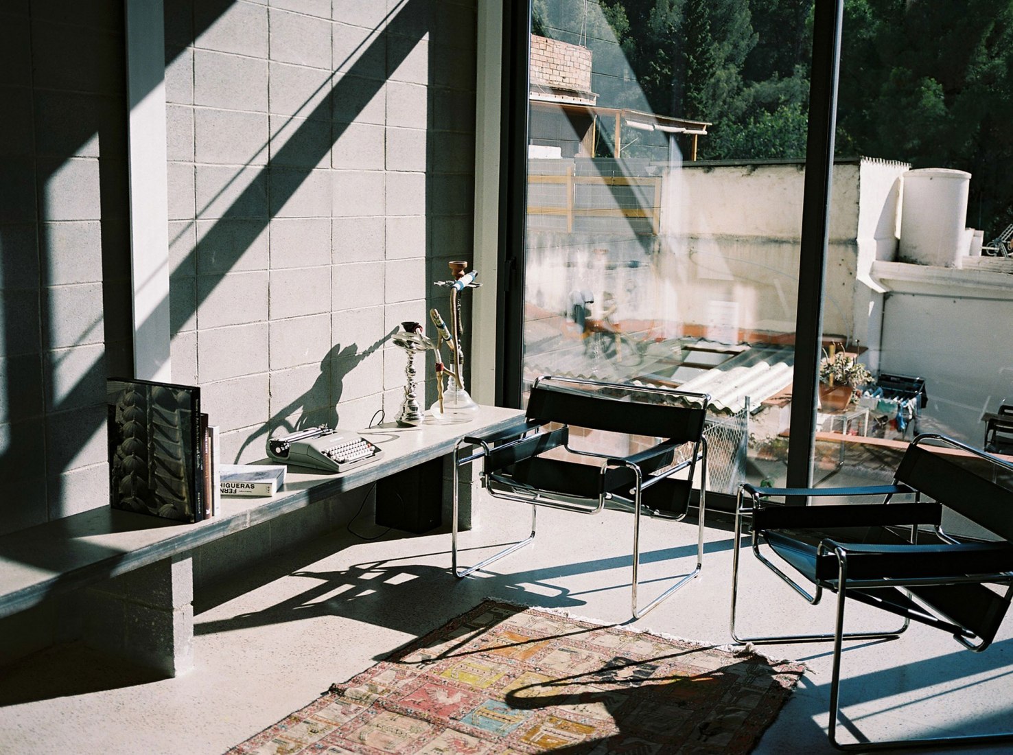 Collumpio House by MACH. Photograph by Mark Rabadan