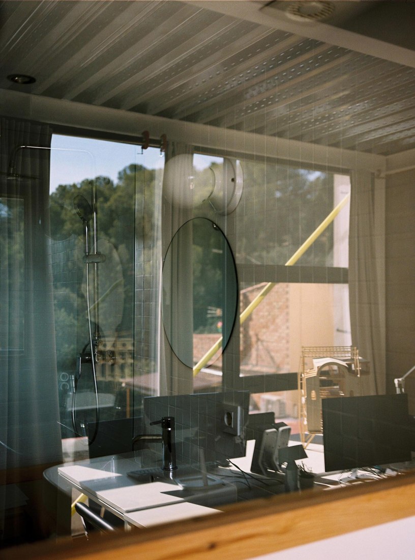 Collumpio House by MACH. Photograph by Mark Rabadan