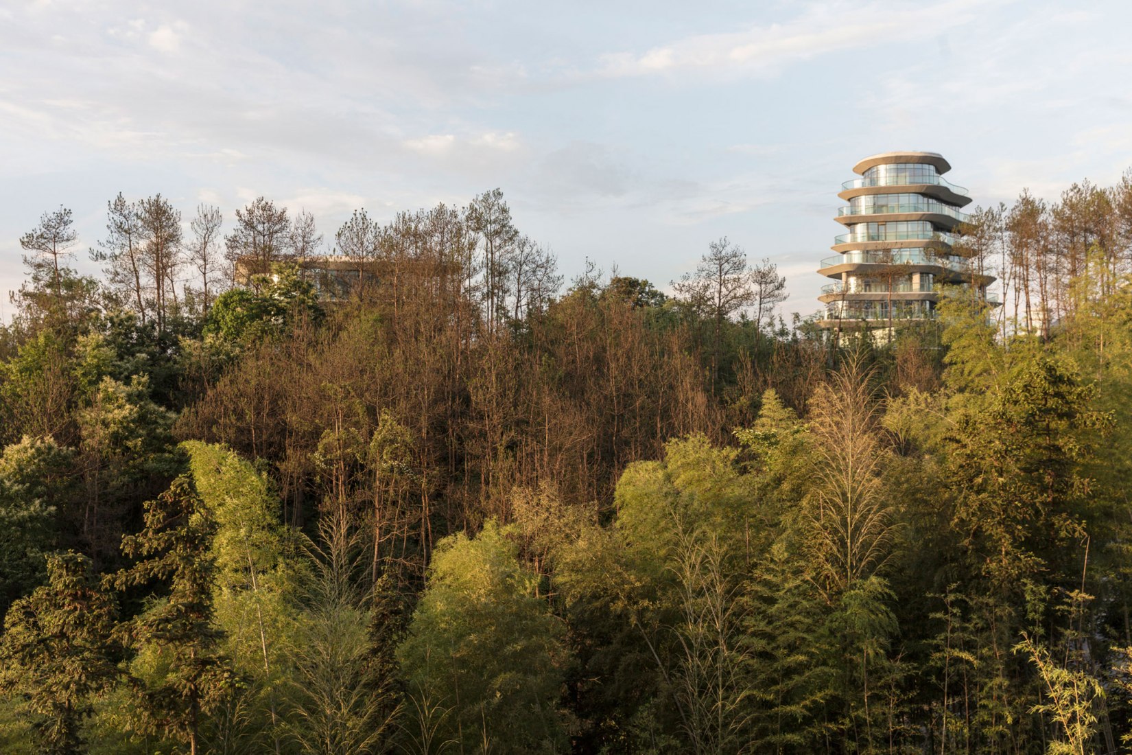Huangshan Mountain Village by MAD Architects. Photograph © Laurian Ghinitoiu 