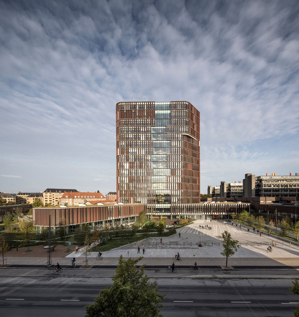 The Maersk Tower by C.F. Møller Architects. Photograph © Adam Mørk 