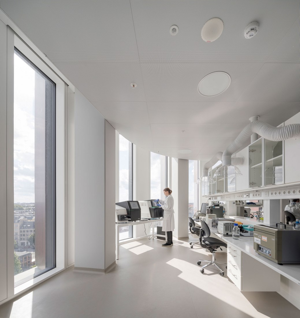 The Maersk Tower by C.F. Møller Architects. Photograph © Adam Mørk 
