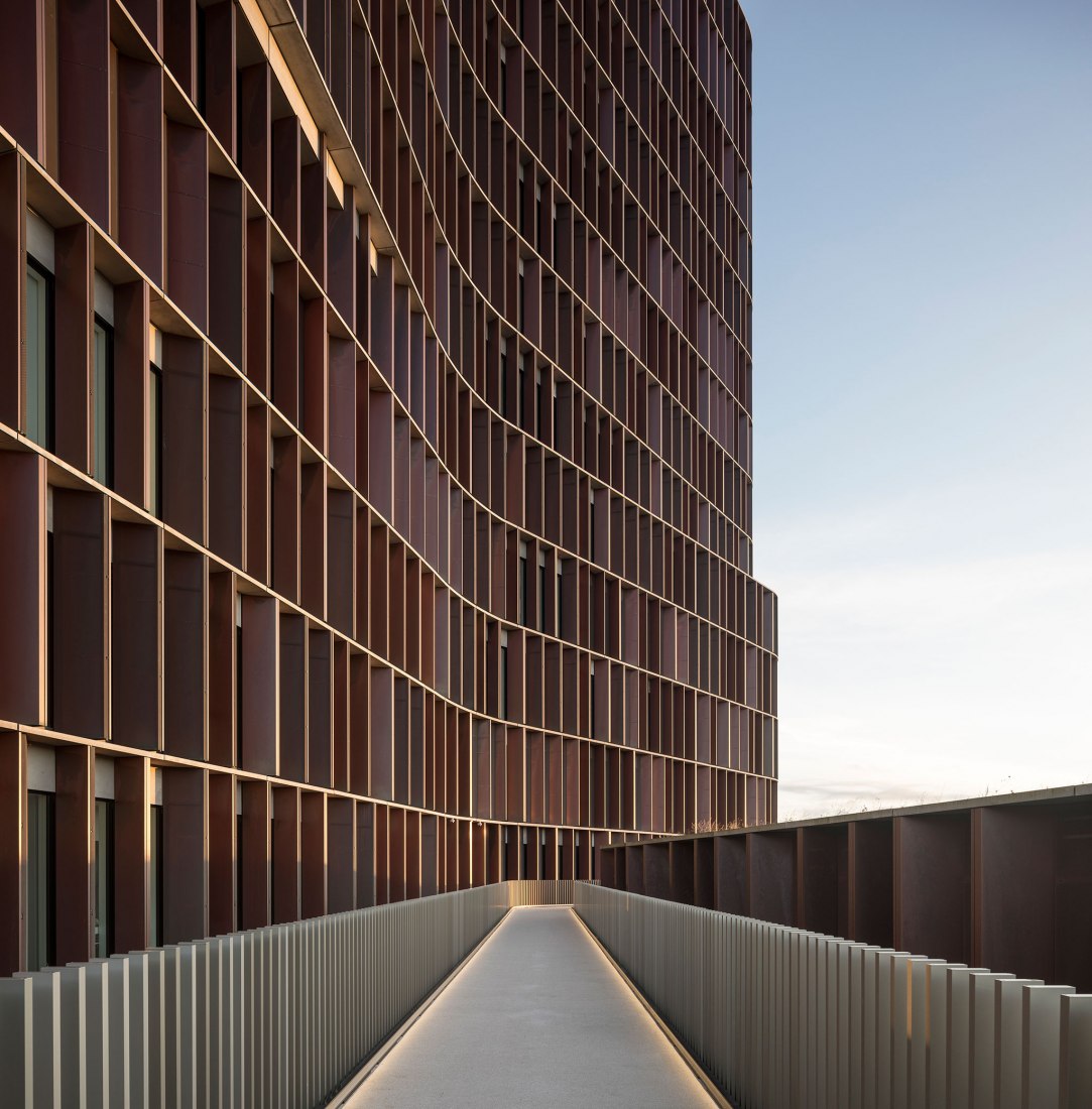 The Maersk Tower by C.F. Møller Architects. Photograph © Adam Mørk 