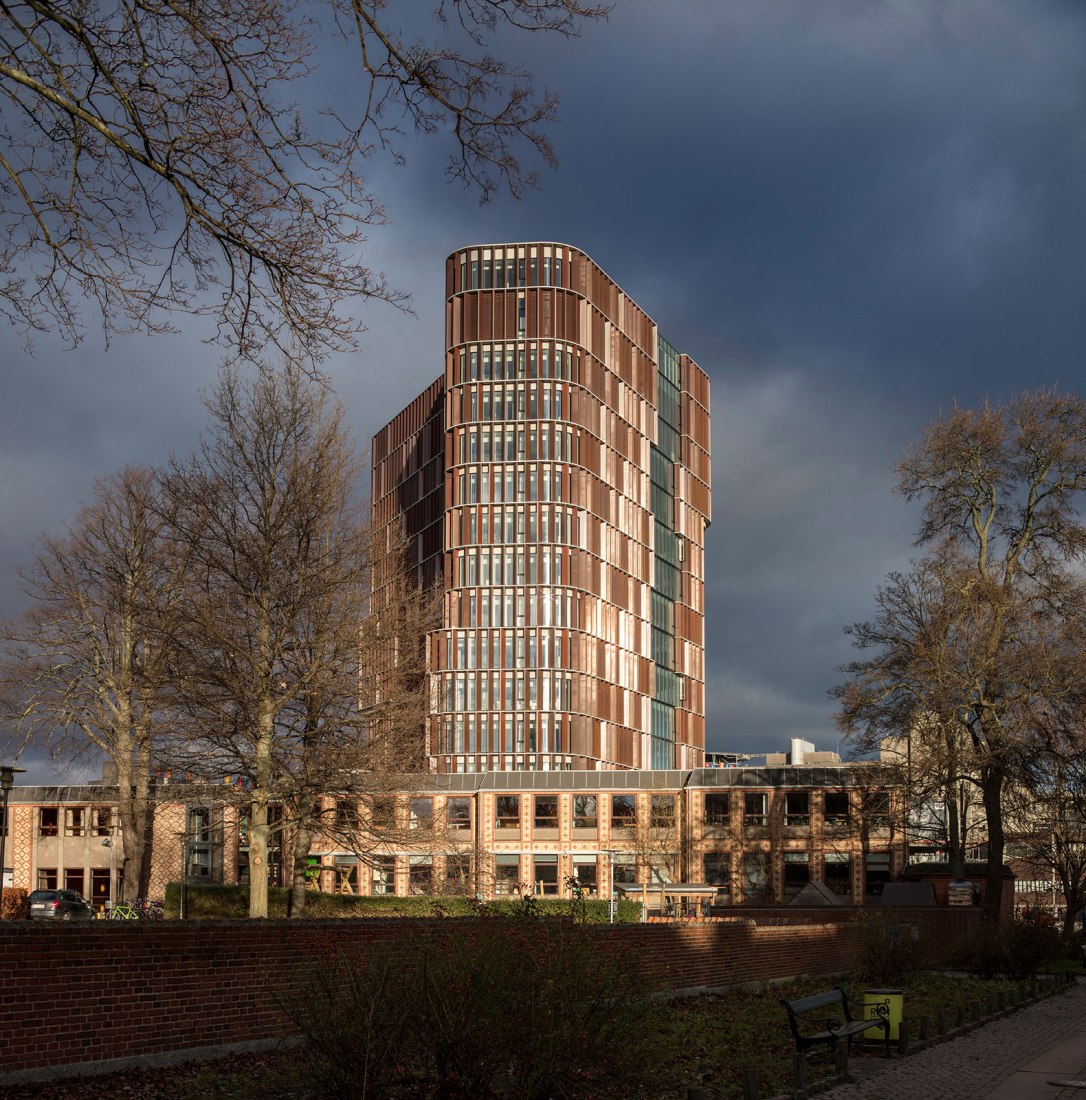 The Maersk Tower by C.F. Møller Architects. Photograph © Adam Mørk 