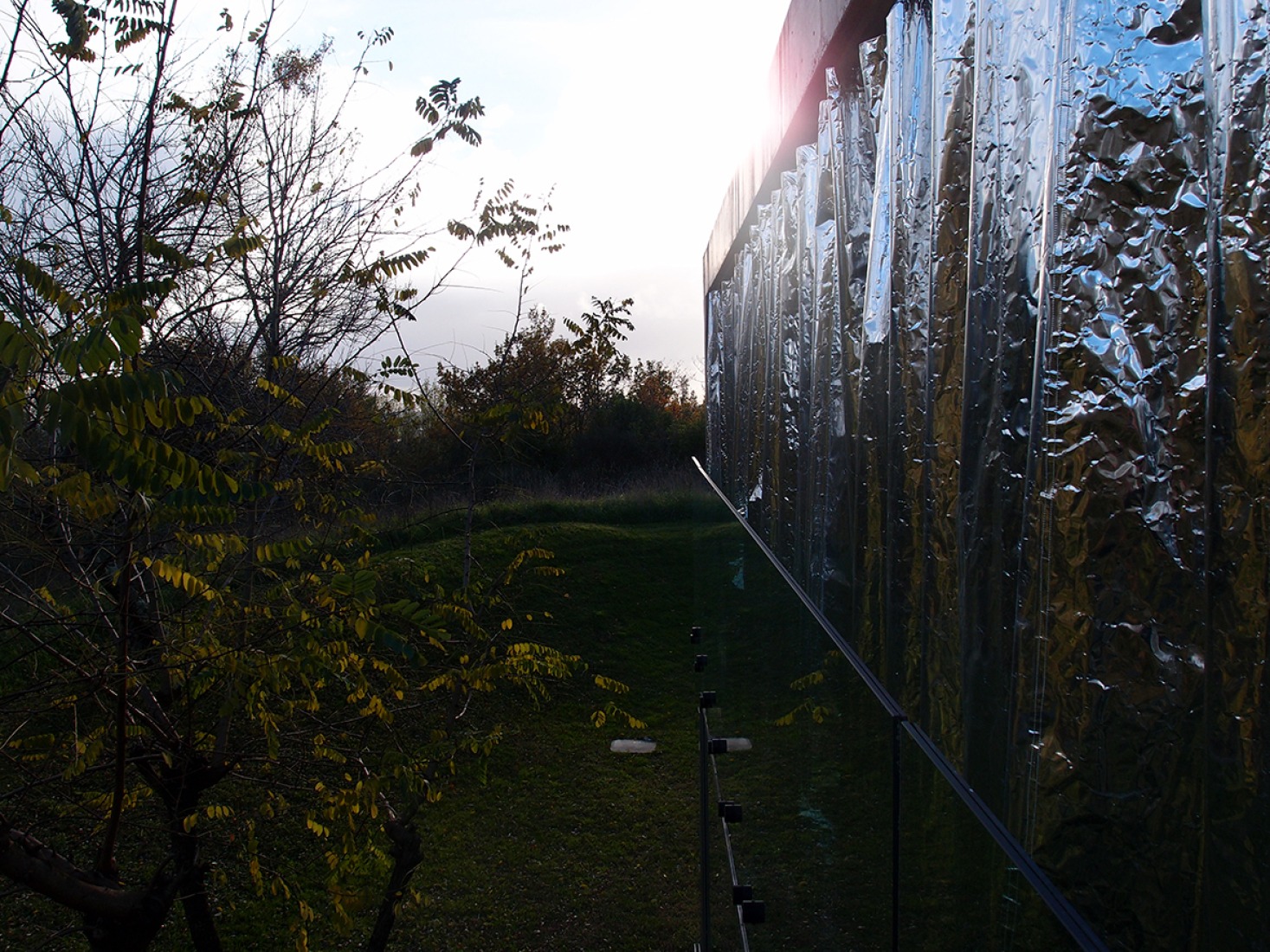 Exterior view. Maison à Bordeaux by Rem Koolhaas. Photography @ courtesy of Petra Blaisse.