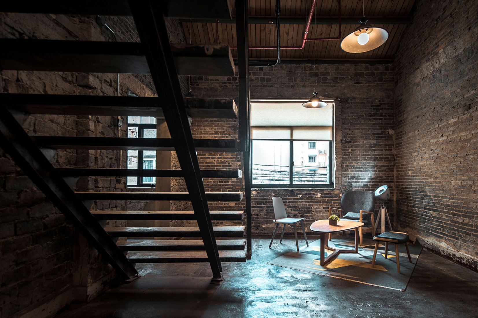 Vista interior. Mandela Co-Working por RoarcRenew. Fotografía por OscarLok