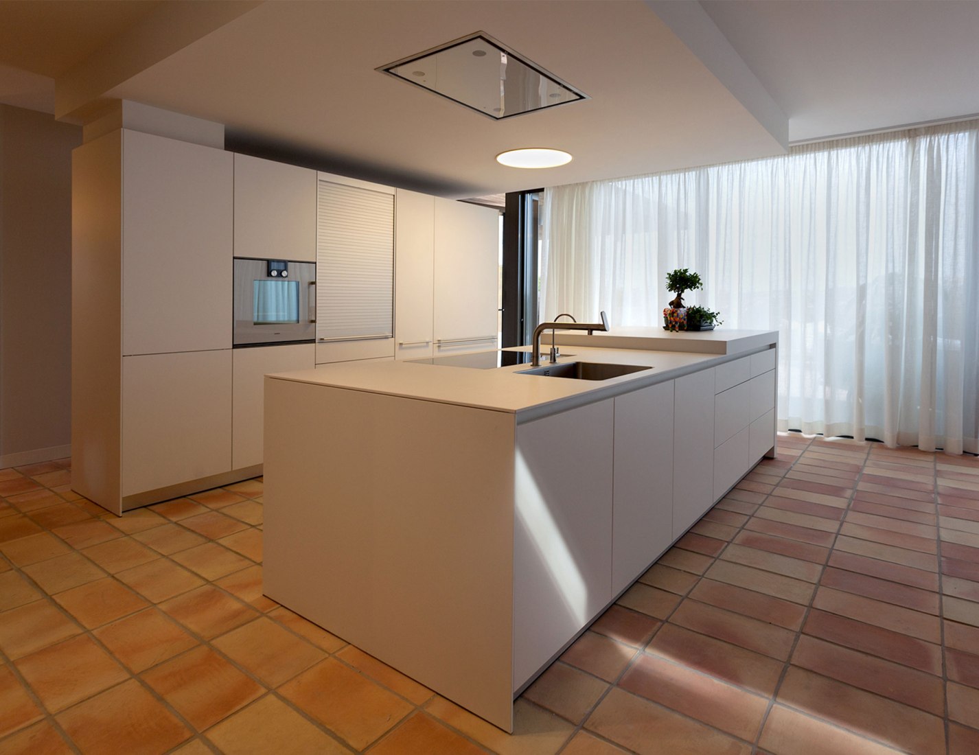 Interior view. El bosque 161, a single-family housing project by Mano de Santo. Photograph by Diego Opazo