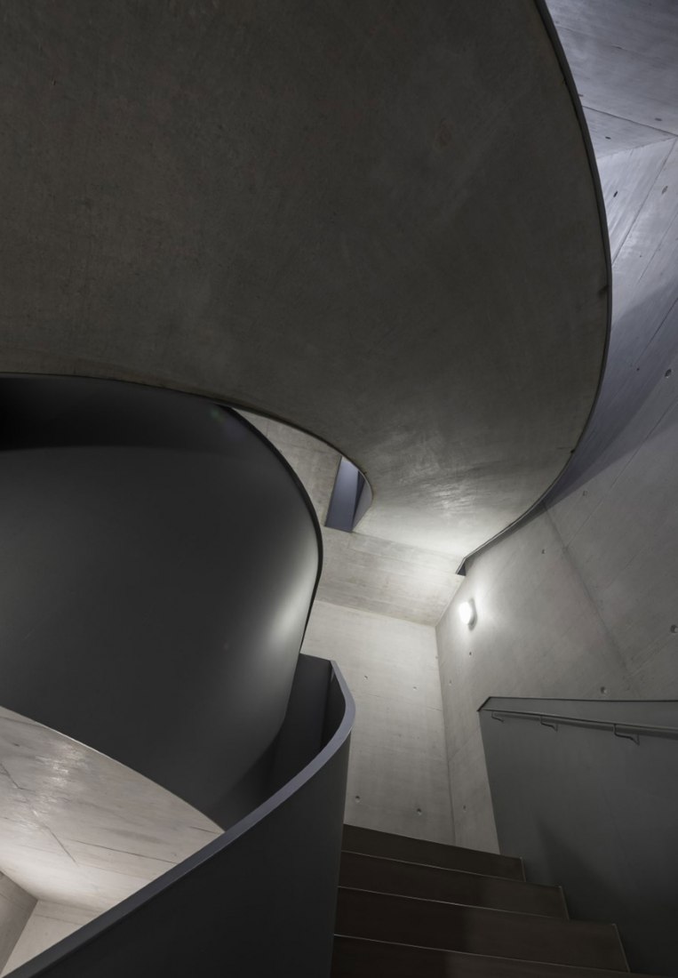 Ballet Mécanique por Manuel Herz Architects. Fotografía por Yuri Palmin
