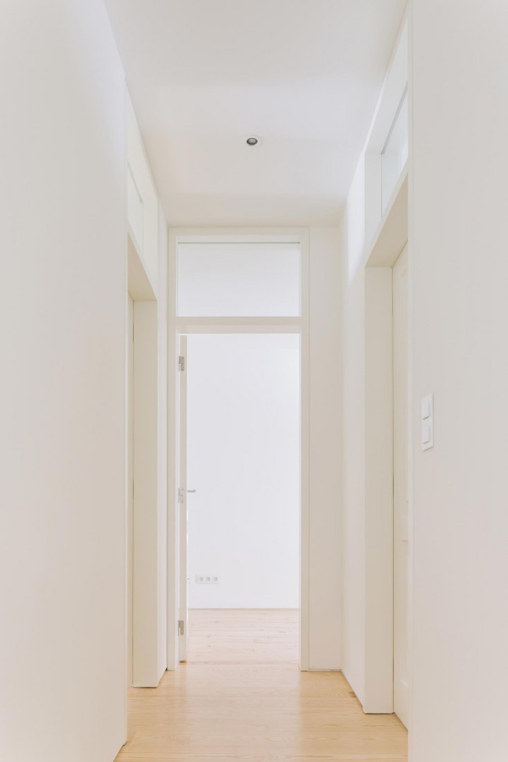 Apartamento na Lapa por Manuel Cachão Tojal. Fotografía por Francisco Nogueira 